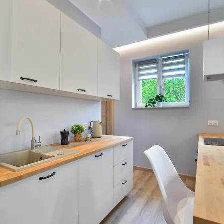 Citystay Stylowe Przy Swietojanskiej * Gdynia